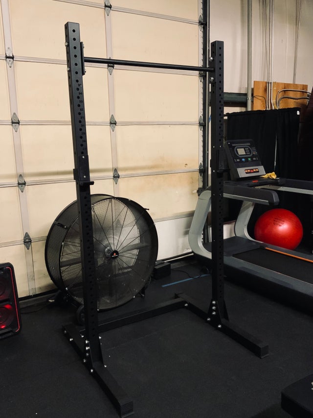 Crane pull up online squat rack